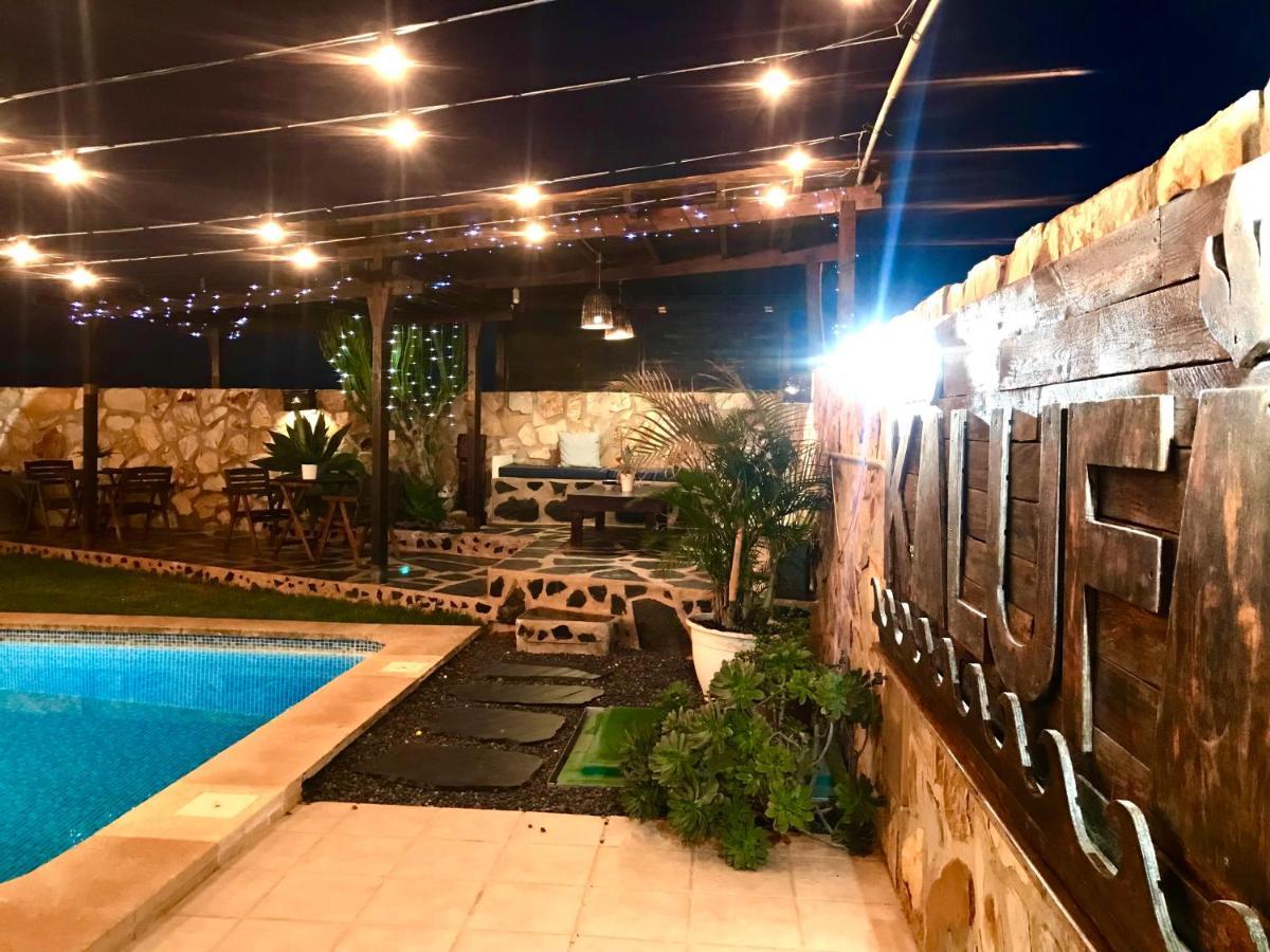Хостел Kalufa Surf House Эль-Кучильо Экстерьер фото